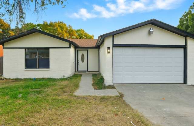 Spacious Updated 4-Bedroom Home in Quiet Northeast San Antonio Community - 5810 Sun Farm, San Antonio, TX 78244