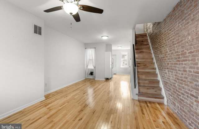 1517 S LECOUNT Street photos photos