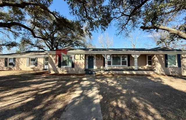 10120 FM 346 photos photos