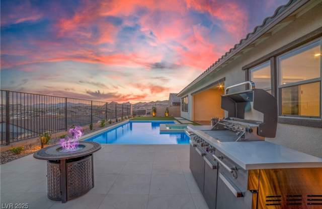 349 Tigullio Avenue photos photos
