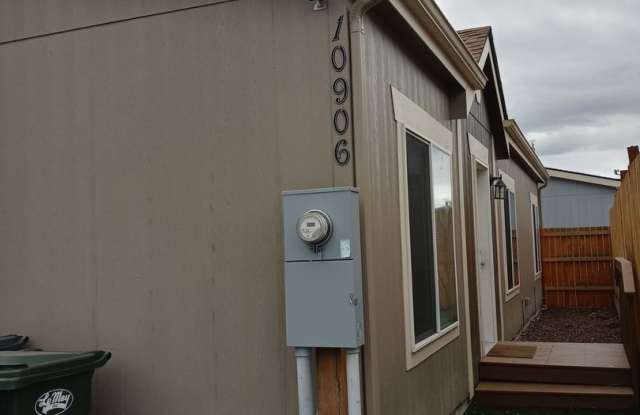 3bd/2 bath Mobile Home Available now! photos photos