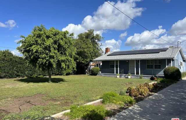 13429 Cantara St photos photos