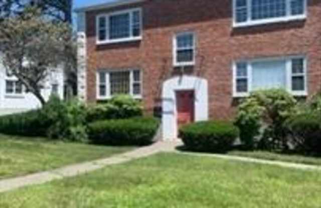 16 Abington Ave. - 16 Abington Avenue, Holbrook, MA 02343