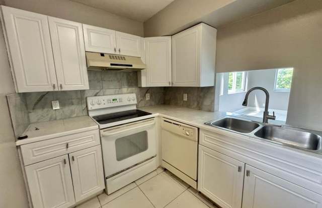 3556 Nw 114th Terr NW 114th Ter photos photos