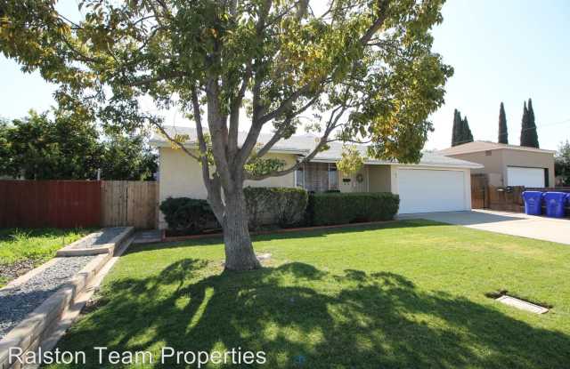 6779 Rosefield Drive Gallery 2