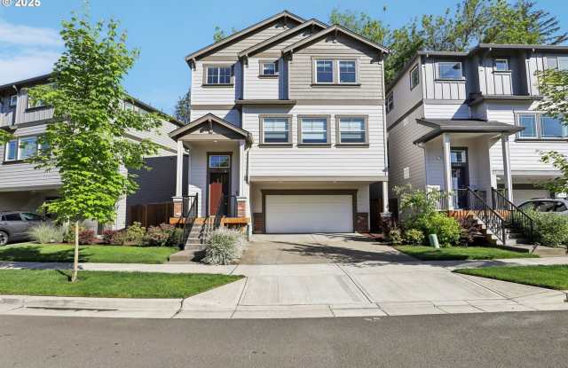Modern 4-Bedroom Home with Upgraded Finishes, Gourmet Kitchen and Private Backyard! photos photos