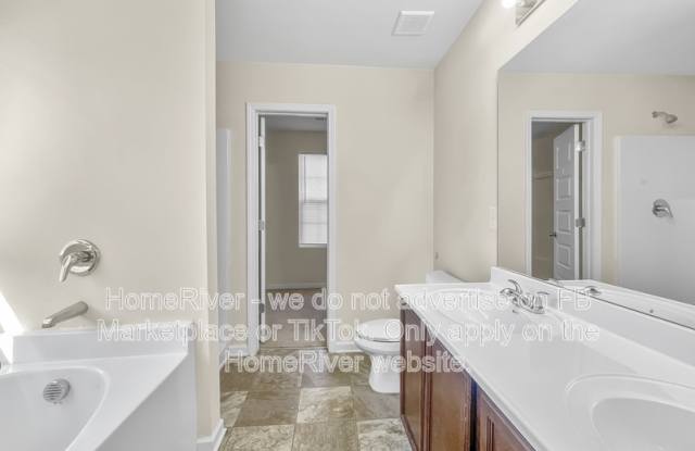 253 Lantana Xing Gallery 2