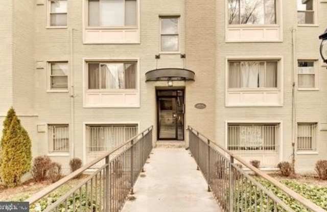 2838 HARTFORD ST SE #203 photos photos