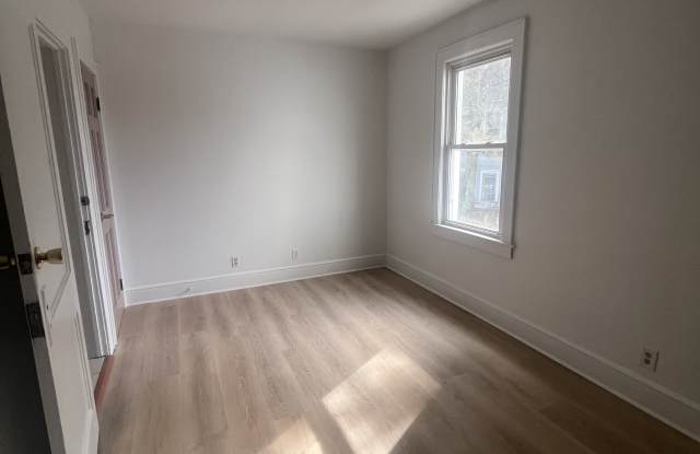 37 Lowe St photos photos