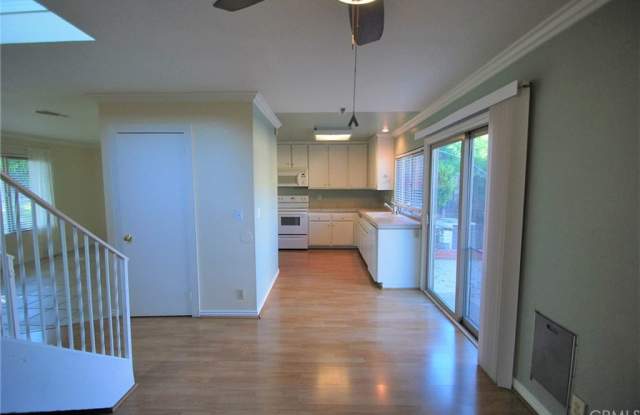 3861 Todd Place Gallery 4
