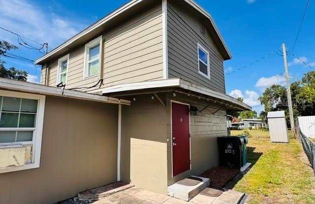 2722 S SUNRISE Court Gallery 2