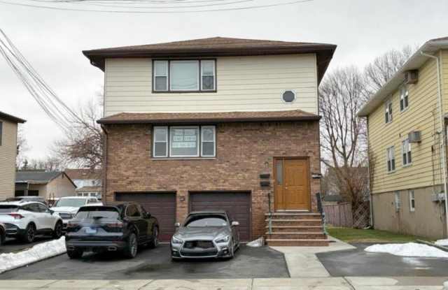 388 Garibaldi Ave photos photos