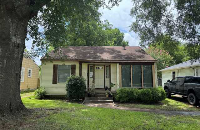231 E Slattery Boulevard - 231 East Slattery Boulevard, Shreveport, LA 71104