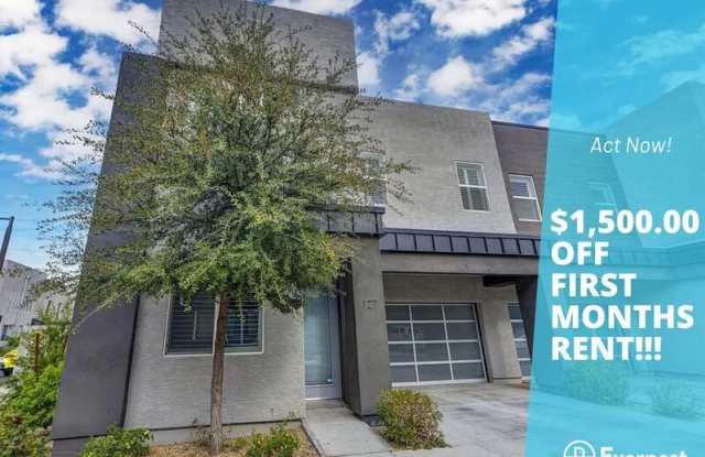 2315 E Pinchot Ave - 2315 East Pinchot Avenue, Phoenix, AZ 85016
