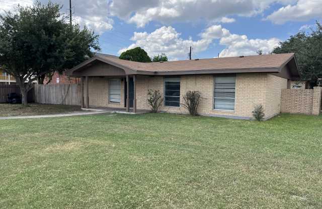4721 Violet Ave photos photos