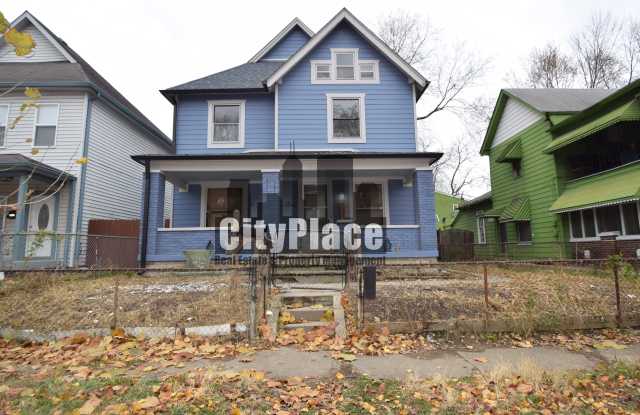 1046 S Randolph St photos photos