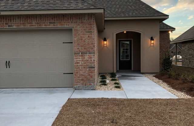 3BD 2BA House in Hunters Trace Subdivision photos photos