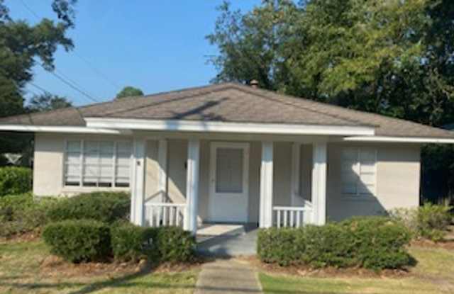 1913 WILDWOOD AVENUE - 1913 Wildwood Avenue, Columbus, GA 31906