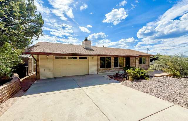 4 bedroom home minutes from downtown Prescott! photos photos