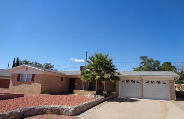 Exquisite Single Level Westside Home With Refrigerated Air Located In Quiet Neighborhood photos photos