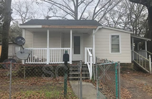 4904 Piedmont - 4904 Piedmont Avenue, North Charleston, SC 29406