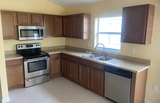 7842 Mariners Harbour Dr Gallery 2
