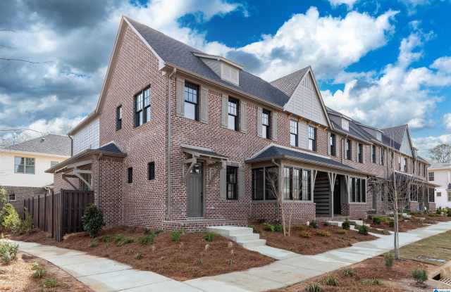 1214 WINDSOR SQUARE photos photos