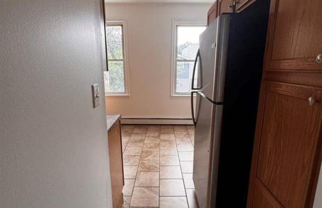 4702 Cottage Avenue Gallery 3