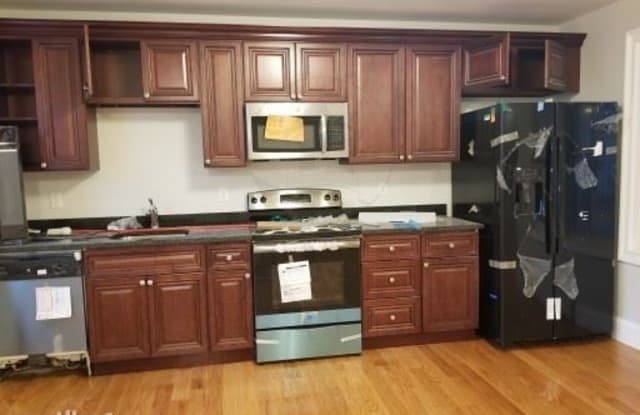 21 Cherry St, Somerville MA - 21 Cherry St, Somerville, MA 02144