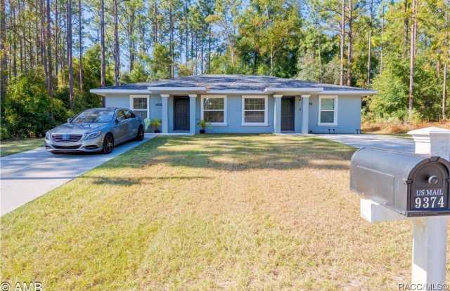 9374 N Peachtree Way photos photos