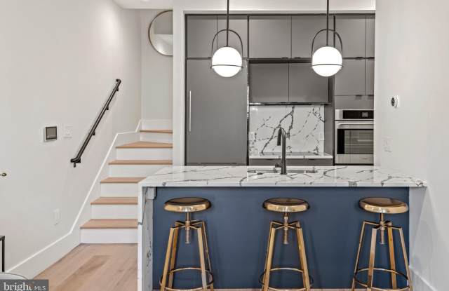 1128 6TH STREET NW photos photos