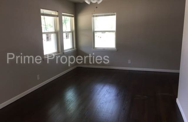 4301 Bonnie Drive Gallery 4