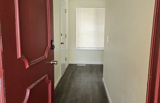 323 Southeast 205th Place Gallery 3