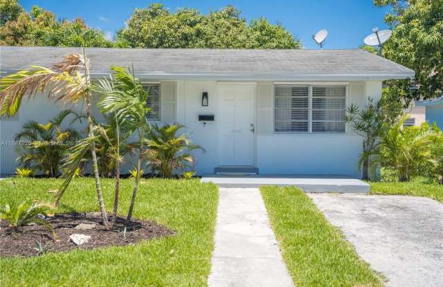 1313 NE 118th St photos photos