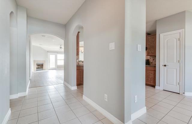 1516 Canary Drive Gallery 3