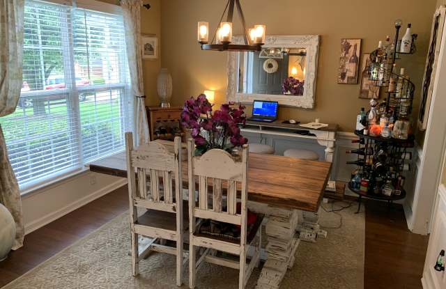 460 Old Towne Dr Gallery 4
