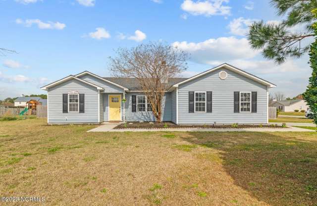 101 N Ivy Drive - 101 North Ivy Drive, Onslow County, NC 28539
