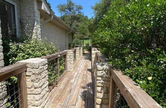 5943 Cape Coral Drive Gallery 2