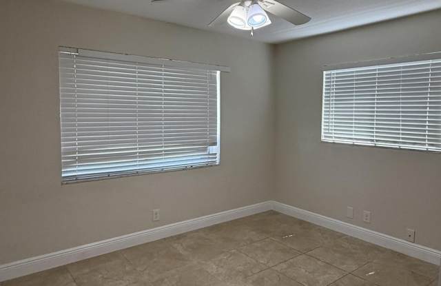 7302 NW 57th Court photos photos