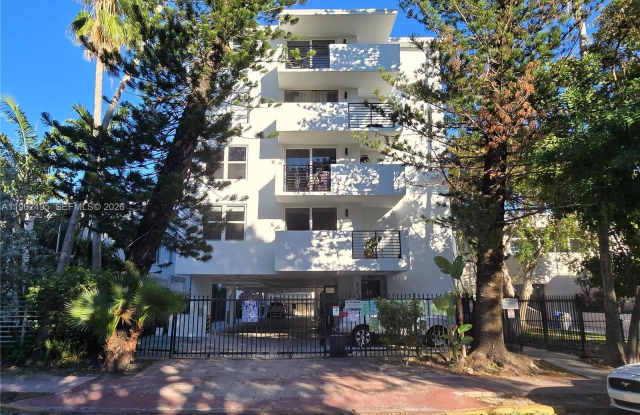 631 Jefferson Ave photos photos