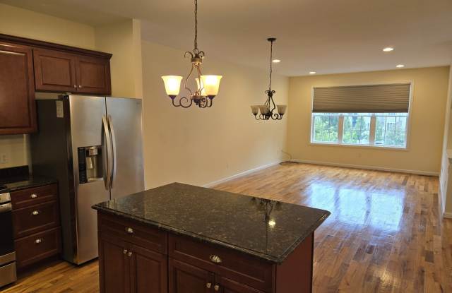 22 Short Oak Drive Gallery 3
