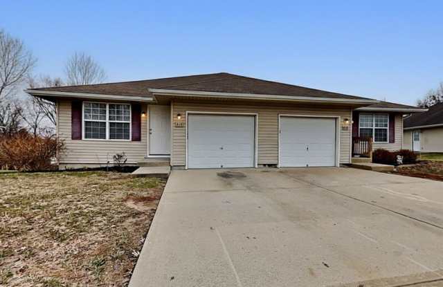 410 NW Woodbury Dr photos photos 410 NW Woodbury Dr photos photos