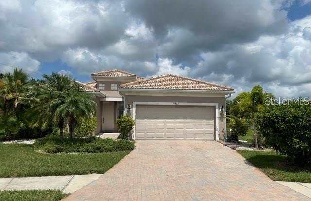 11462 SAFFRON COURT photos photos