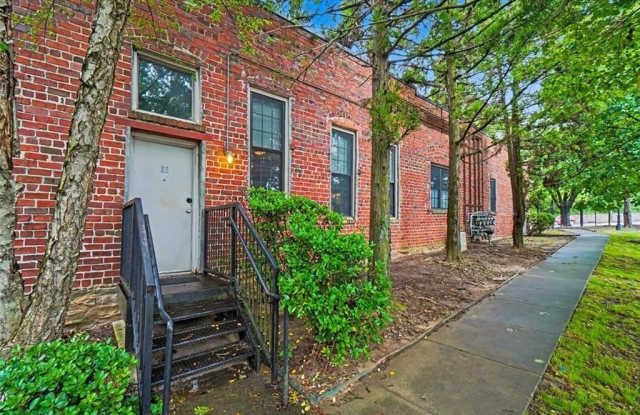 644 Wells Street SW photos photos