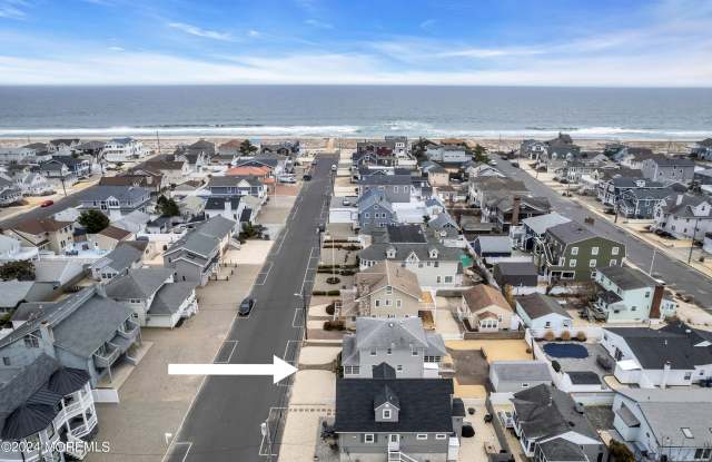 22 Virginia Avenue - 22 Virginia Avenue, Lavallette, NJ 08735