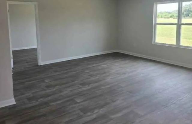 14651 Dayton Circle Gallery 4