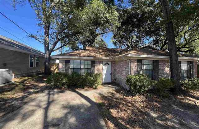 1350 Fairchild photos photos 1350 Fairchild photos photos