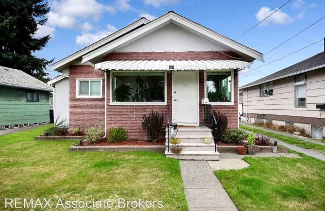 222 Burnett Ave N - 222 Burnett Avenue North, Renton, WA 98057