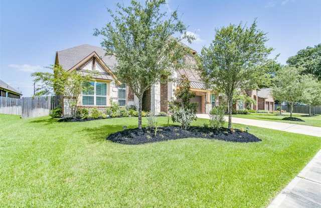 5810 Green Meadows Lane Gallery 3
