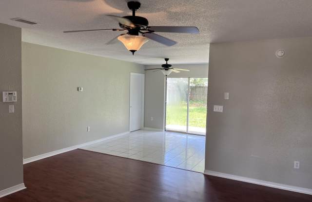 114 Oak Terrace Drive Gallery 2